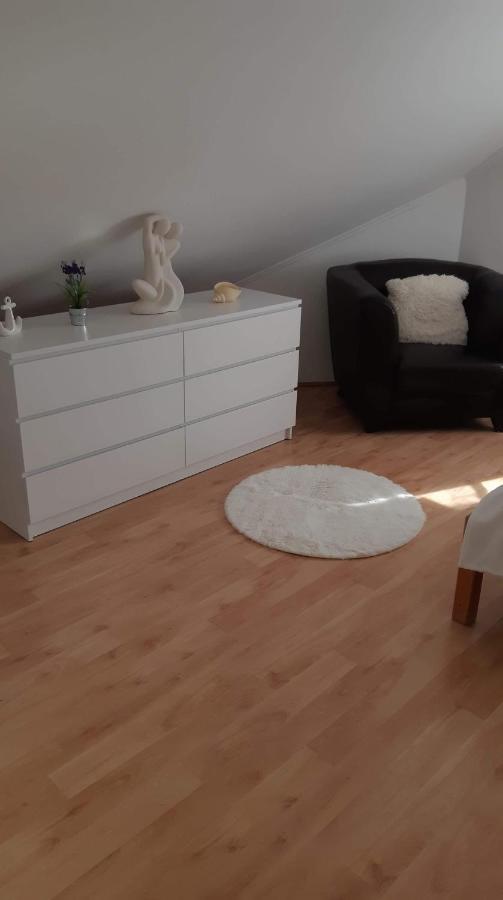 Rege Apartman Alsóörs Εξωτερικό φωτογραφία