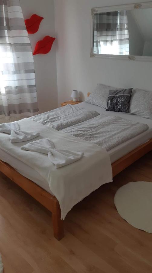 Rege Apartman Alsóörs Εξωτερικό φωτογραφία
